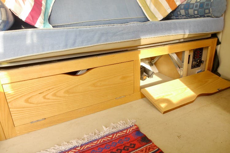 Westfalia 1978 bespoke wooden interior. 5 berth