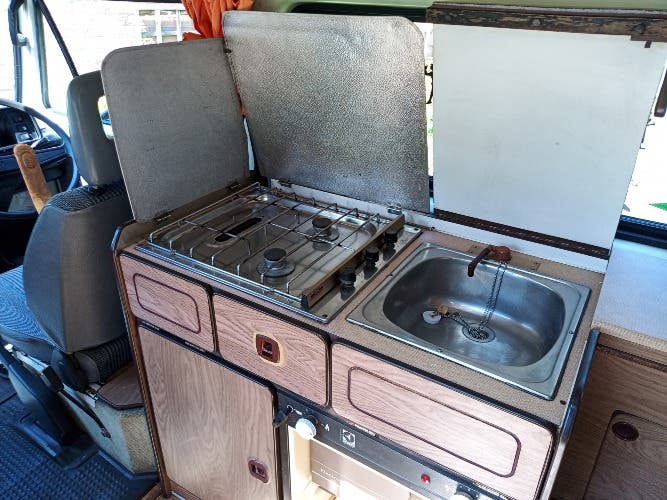 1987 Autohomes conversion,1.9 petrol,water cooled,125150 miles