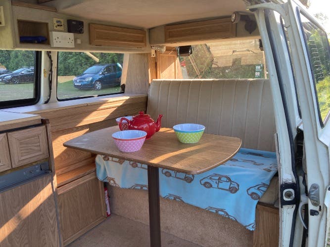 T25/T3 1991 Autohomes Komet conversion high top , 1.9 Petrol, 120K miles, full MOT