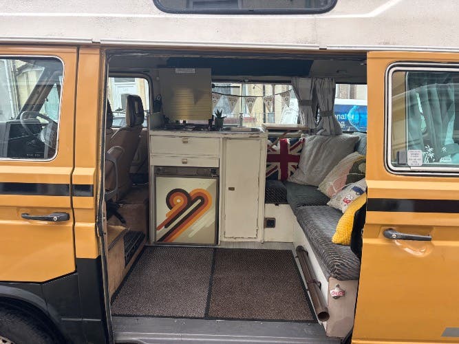 1986 VW T25 MOT 02/10/2025