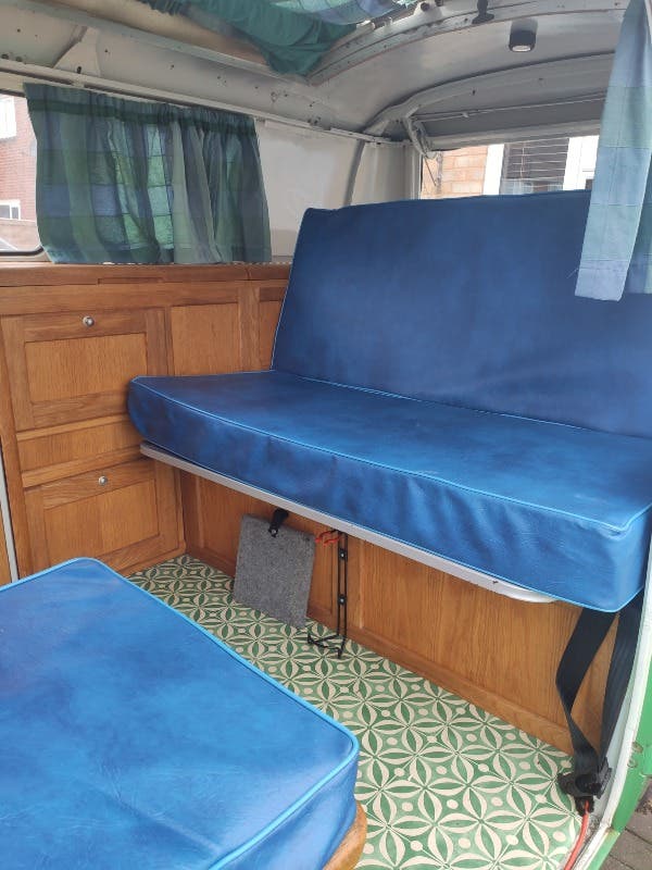 1967 - Rare RHD 13 Windon Delux German Built Bus