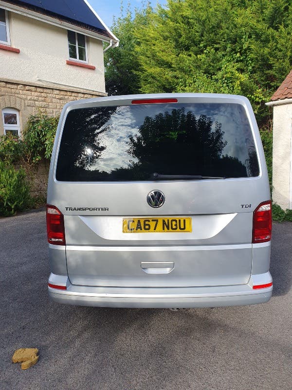 VW Transporter Kombi Highline T32 Rib bed swivel seat 2018 41800 miles