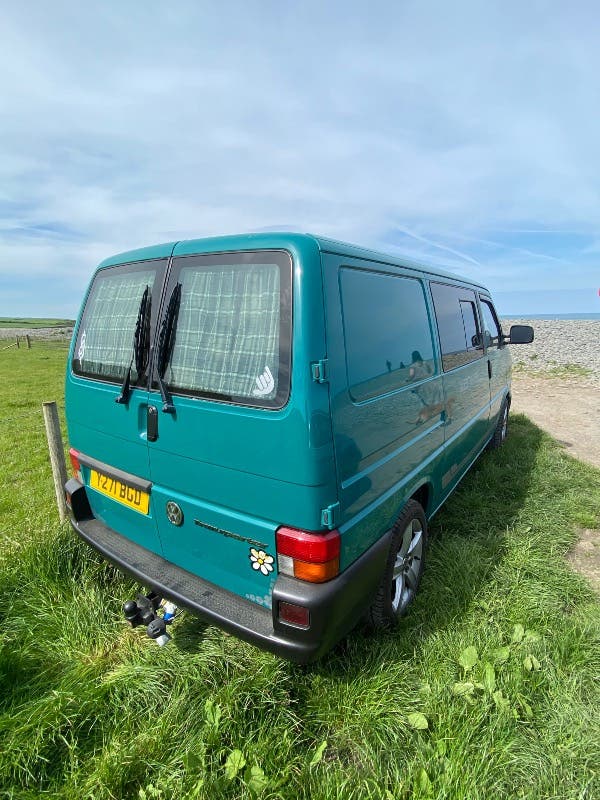 2001 VW T4 1.9td for sale - very low mileage with lots of extras