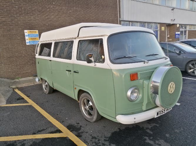 Willow, 2010 VW Kombi Danbury Rio. High spec