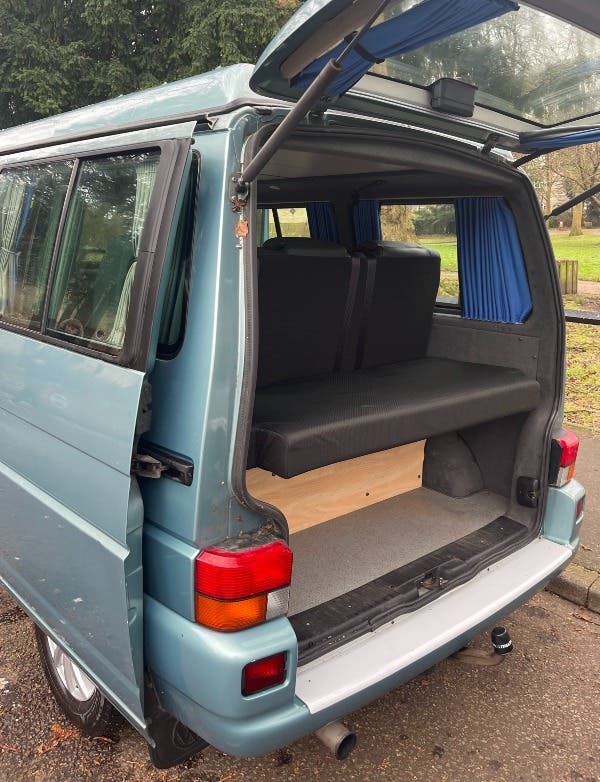 2001 VW T4 campervan conversion with popup,  2.5 tdi reconditioned engine 2011, 65000 miles