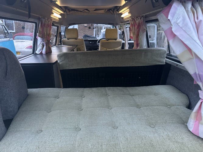 2015 VW T2 Brazilian 1.4 P/Steering only 8000m