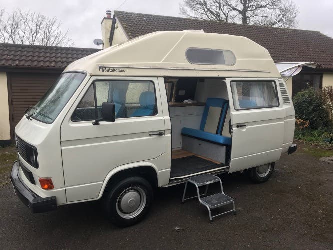 1988 Volkswagen T25 High-Top Camper 1.9 Diesel
