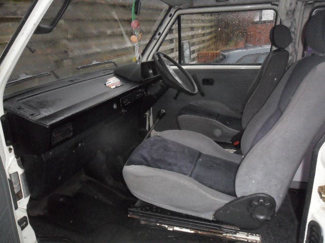 1990 CARAVELLE CAMPER 1.9 litre Petrol
