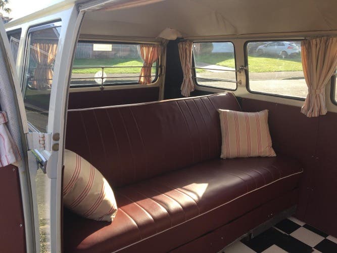 1966 rare 13 window deluxe Splitscreen