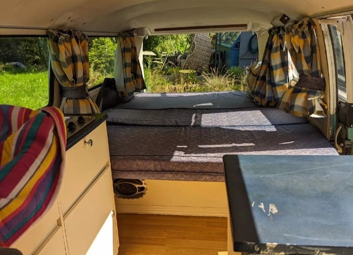 Mungo The Camper, T2, rebuilt engine, lowered