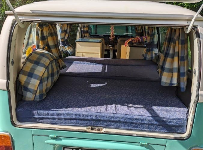 Mungo The Camper, T2, rebuilt engine, lowered
