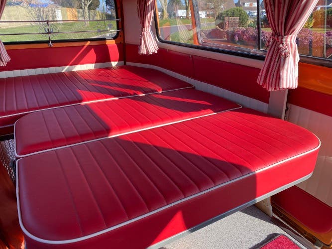 VW T2 Bay Camper