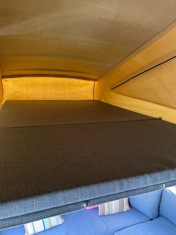 For Sale: Jemima the Yellow VW T2 Campervan – Fully Equipped & Ready for Adventures with full MOT