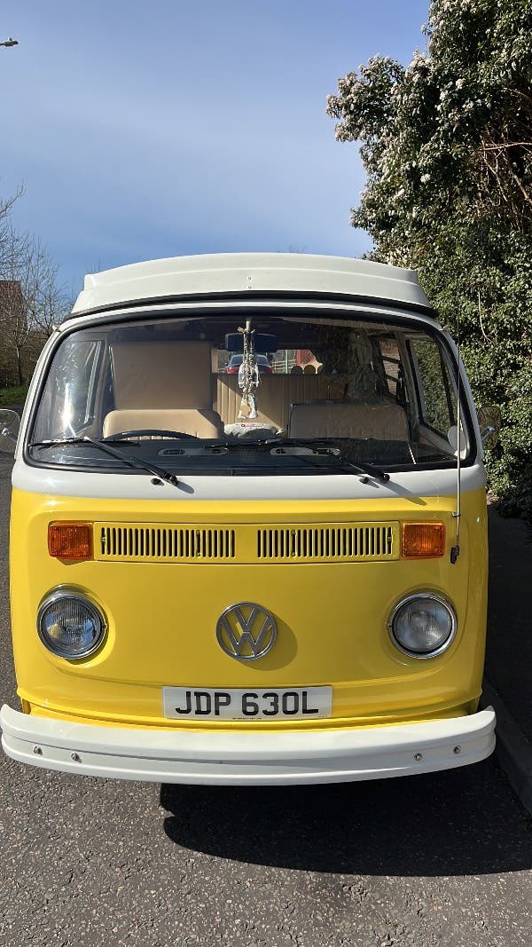 1972 Volkswagen Pop Top Campervan