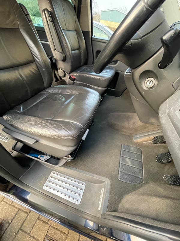T5.1 Caravelle 2.0 BDTi (180ps) BiTurbo - Manual