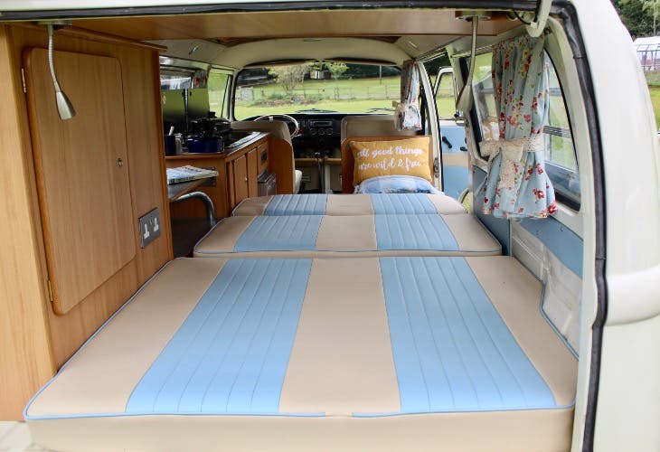 VW CAMPERVAN T2 1973 BAY WINDOW - LADY LILY - WITH AWNING