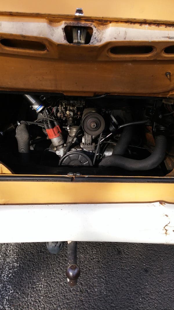 VW T2 Bay