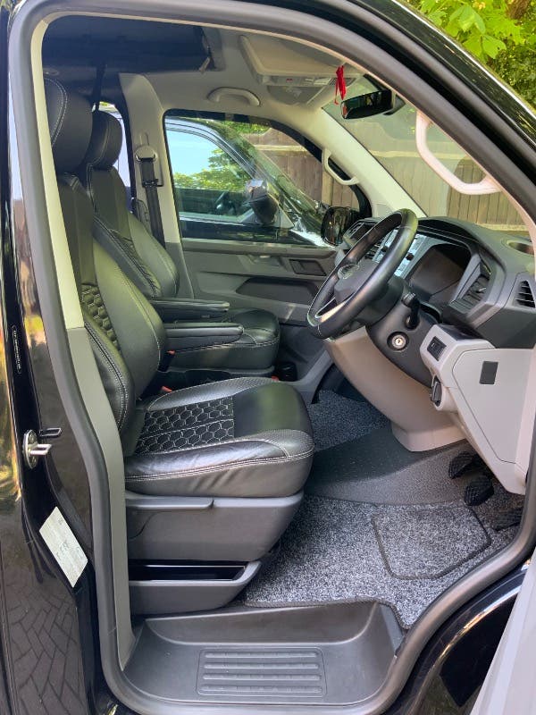 2021 vw campervan
