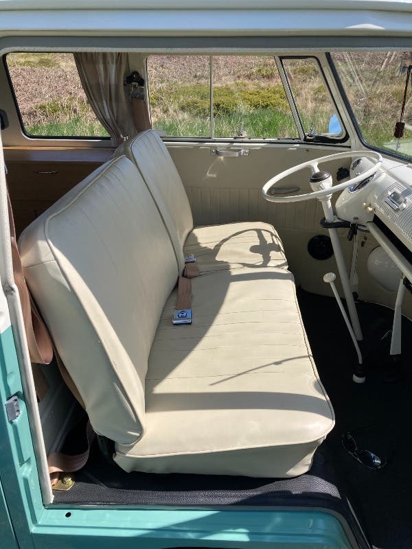 VW Split Screen Bus VW Split screen camper van 1963 left hand drive in TURKIS green/Cream