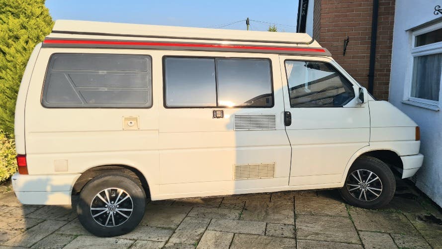 Recently Refurbished Classic Camper