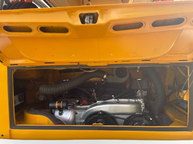 T2 1976 RHD Australian Import Westy interior Pop Top