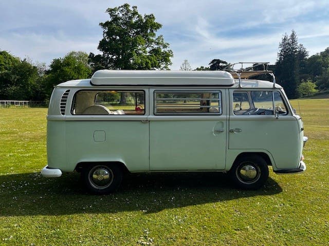 1971 LHD Early Bay, Californian import. 12 months MOT, tax exempt.
