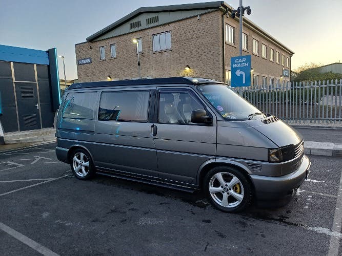 1995 TRANSPORTER CARAVLLE