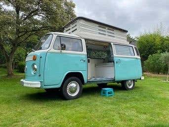 1975 RHD T2 w poptop £10,000