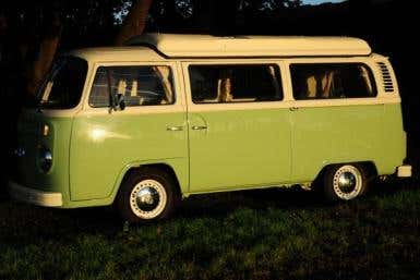 6 months warranty, 20 years selling VW's RHD Australian import, stunning inside and out