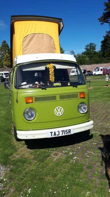 1977 VW westfalia T2