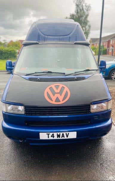 VW T4 LWB Hightop